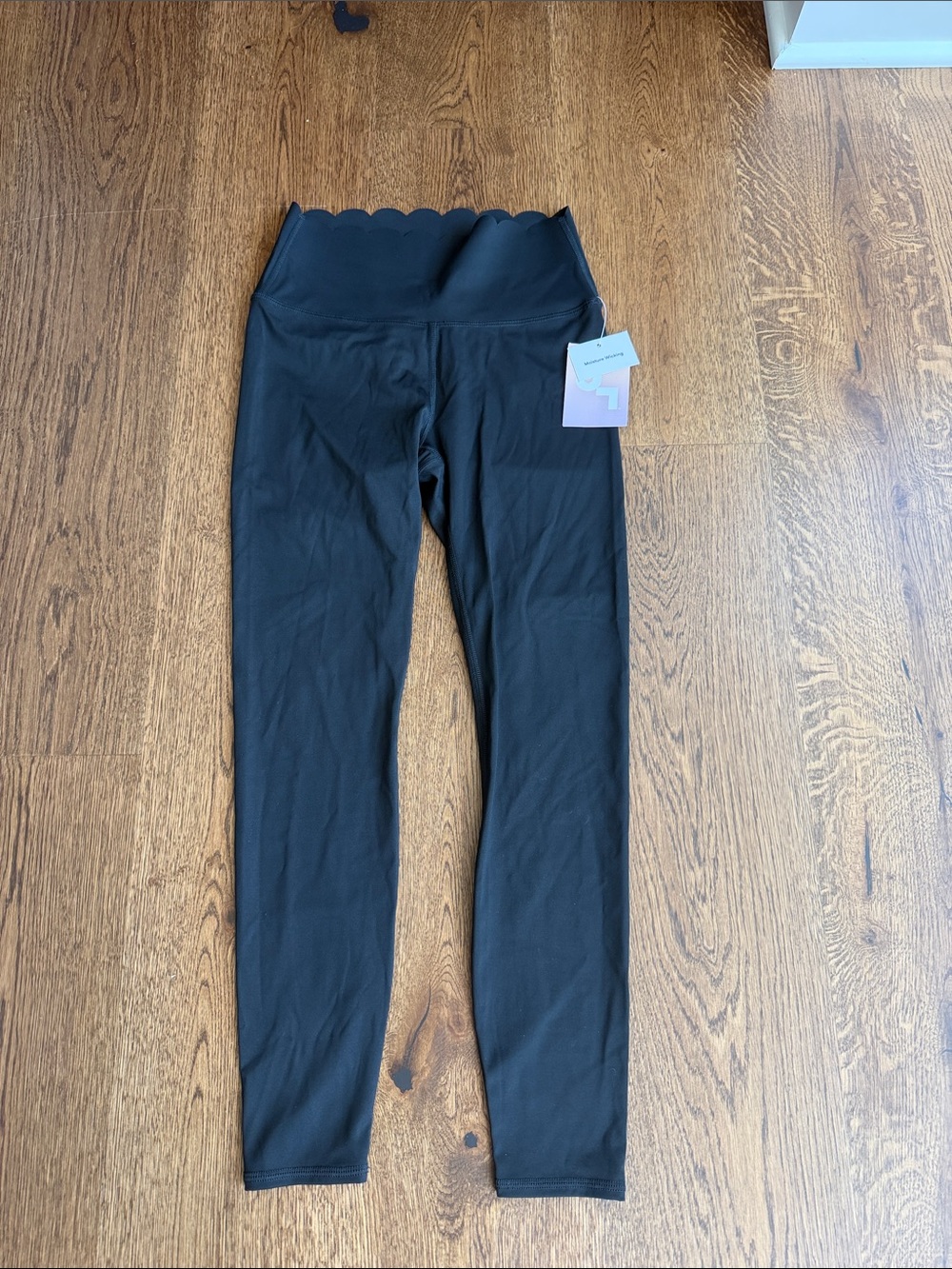 JoyLab scalloped leggings